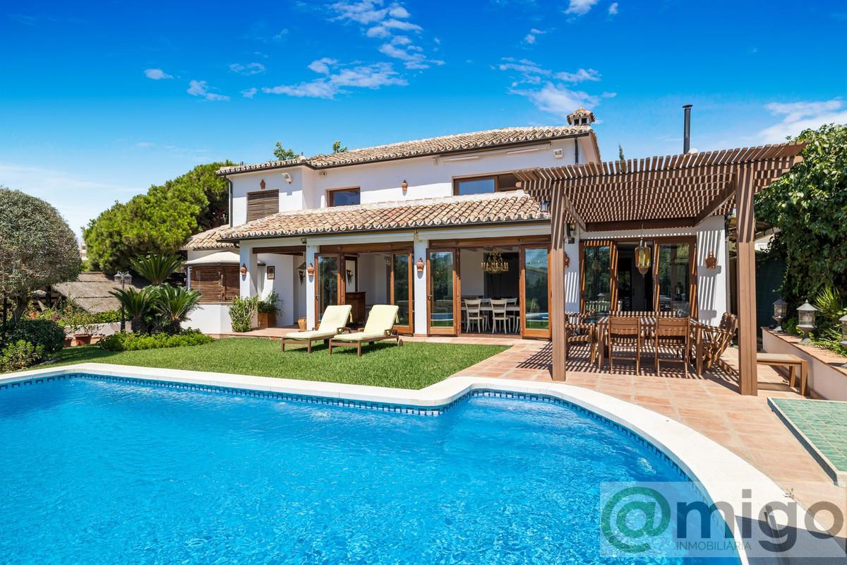 For sale of villa in Marbesa