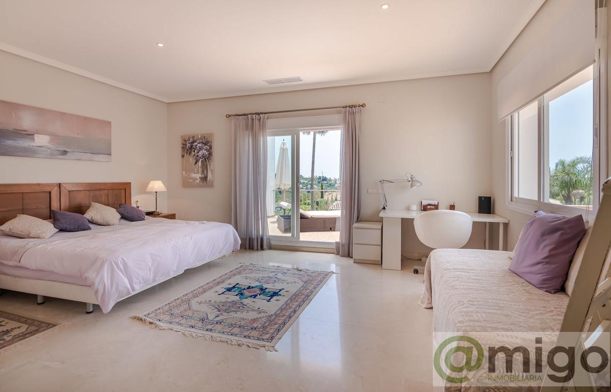 For sale of villa in Marbella