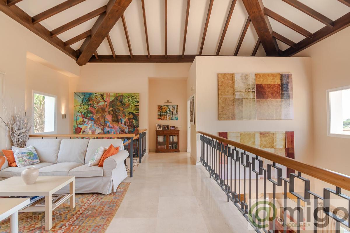 For sale of villa in Marbella