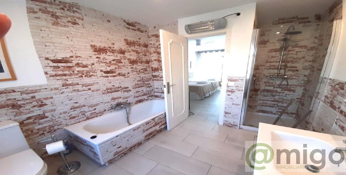 Venta de villa en Marbesa