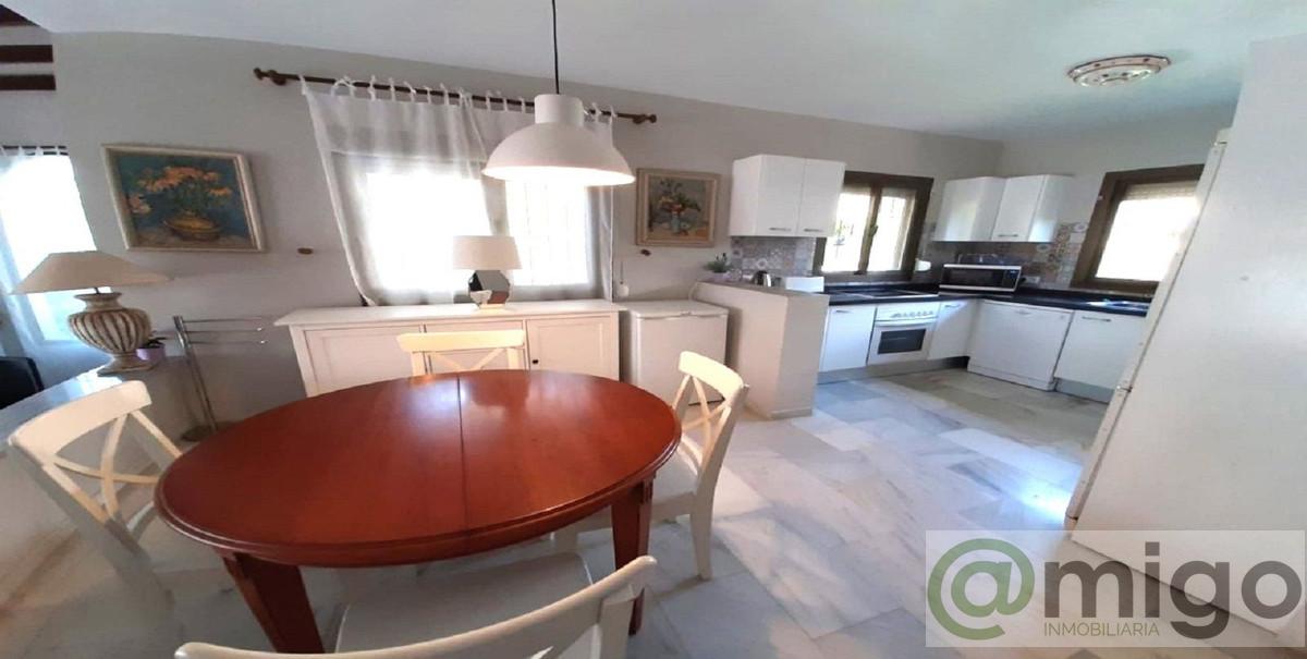 Venta de villa en Marbesa