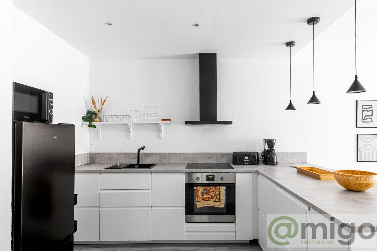 For sale of apartment in Benalmadena Costa