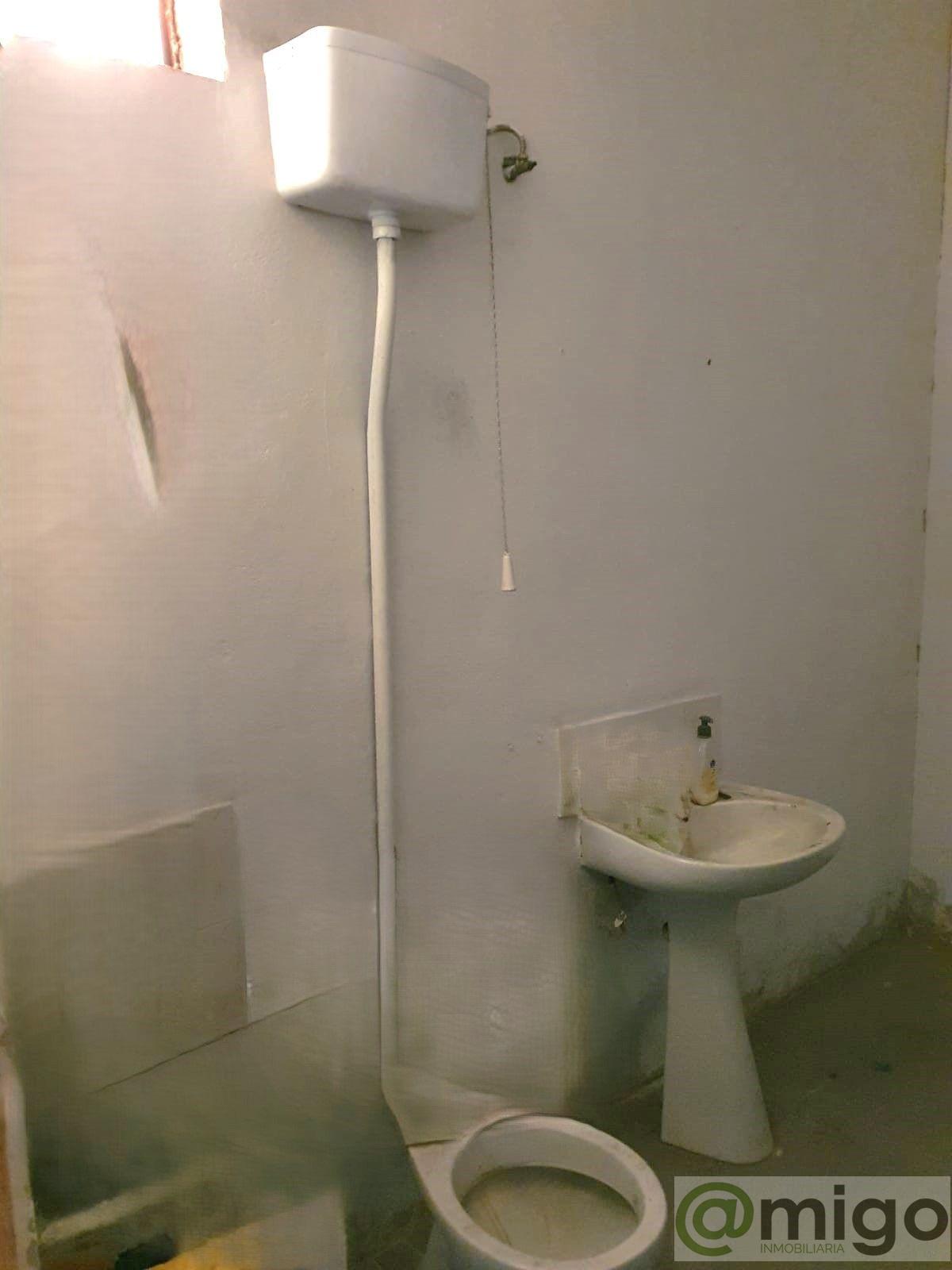 Venta de local en Las Lagunas