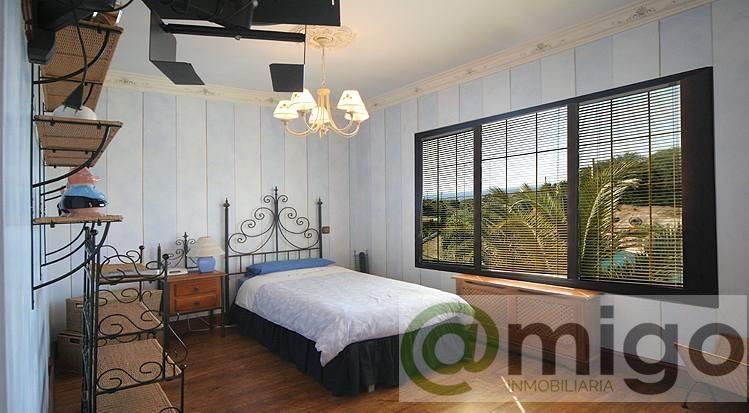 Venta de villa en Benalmadena