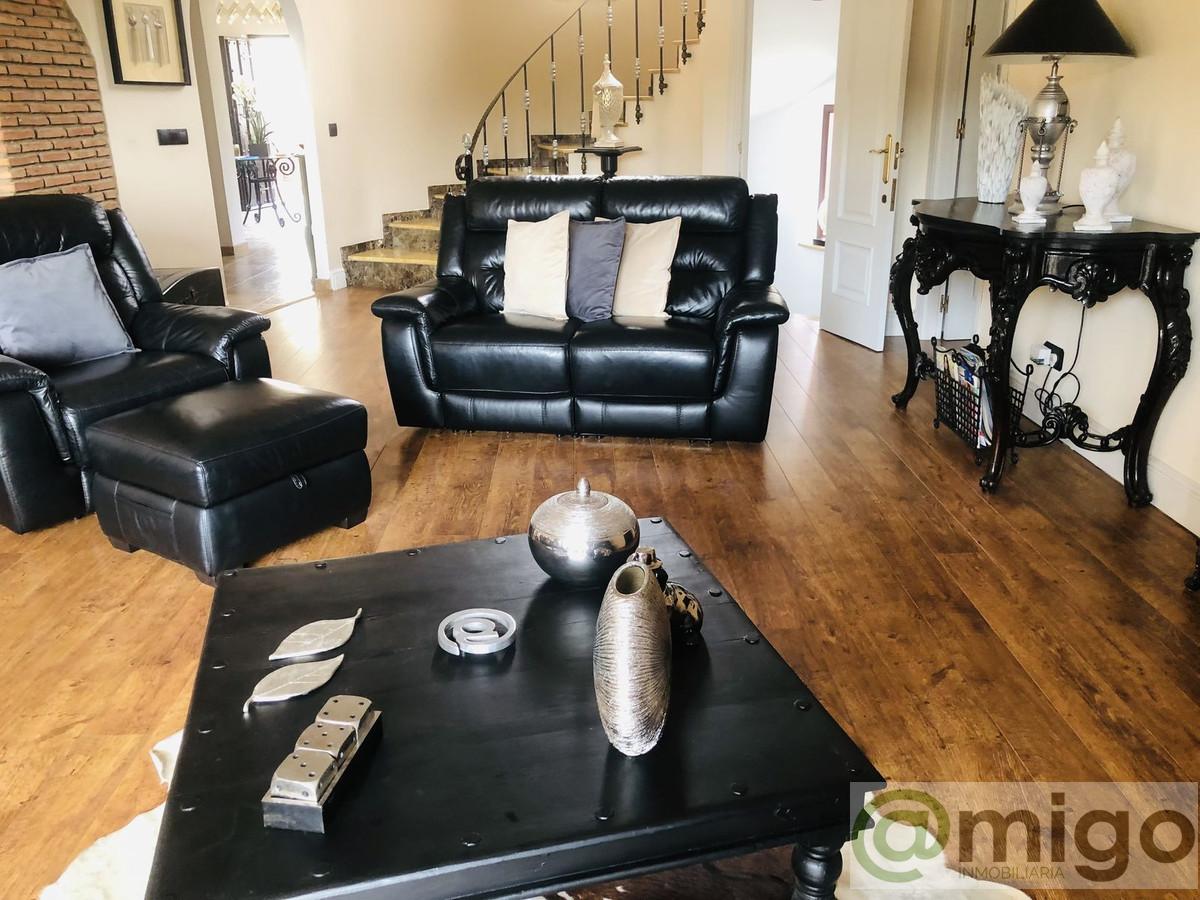 Venta de villa en Benalmadena