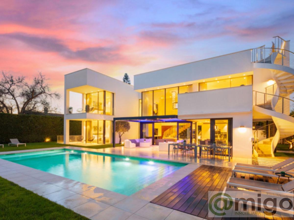 For sale of villa in Marbella
