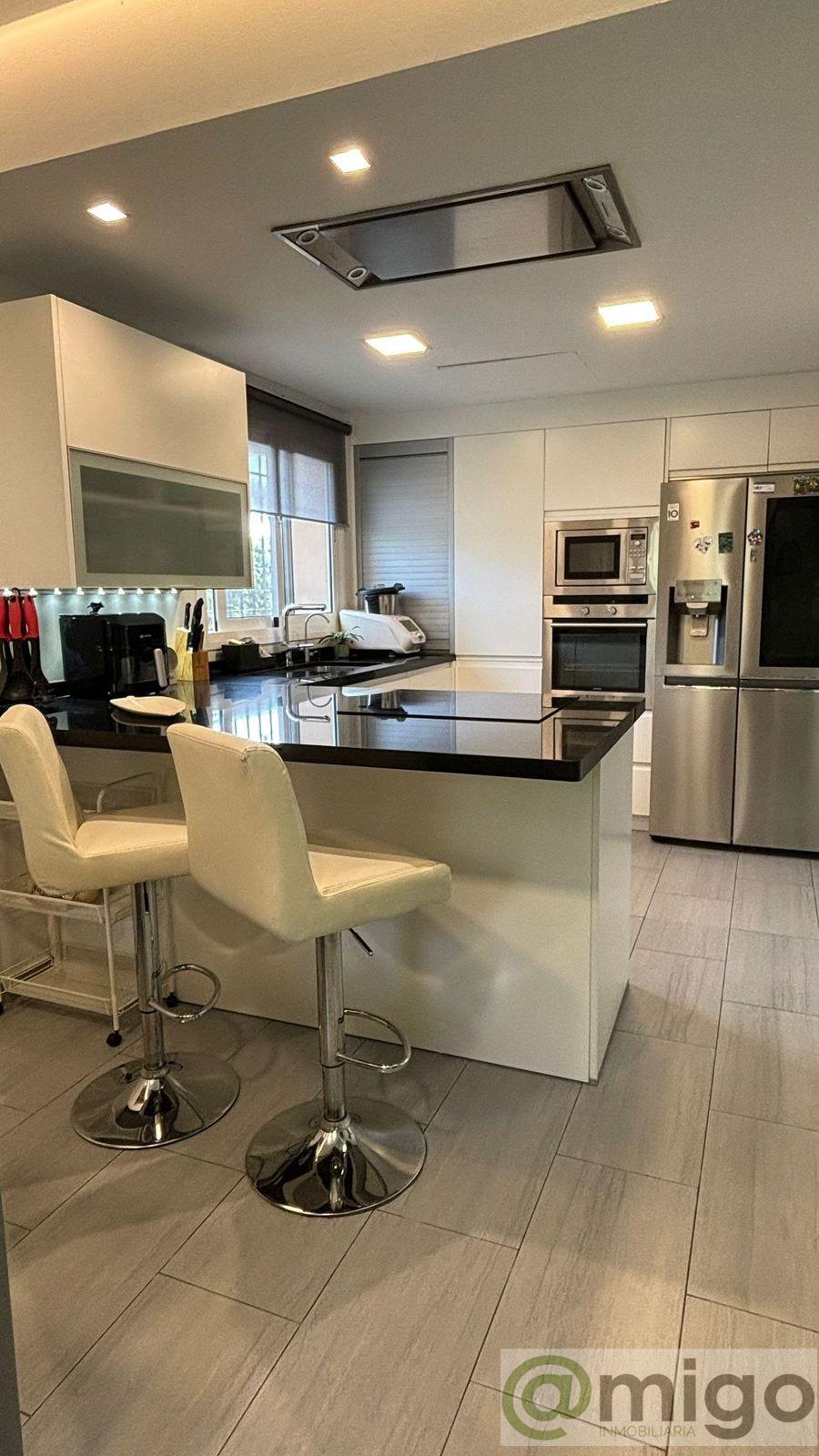 Venta de villa en Riviera del Sol