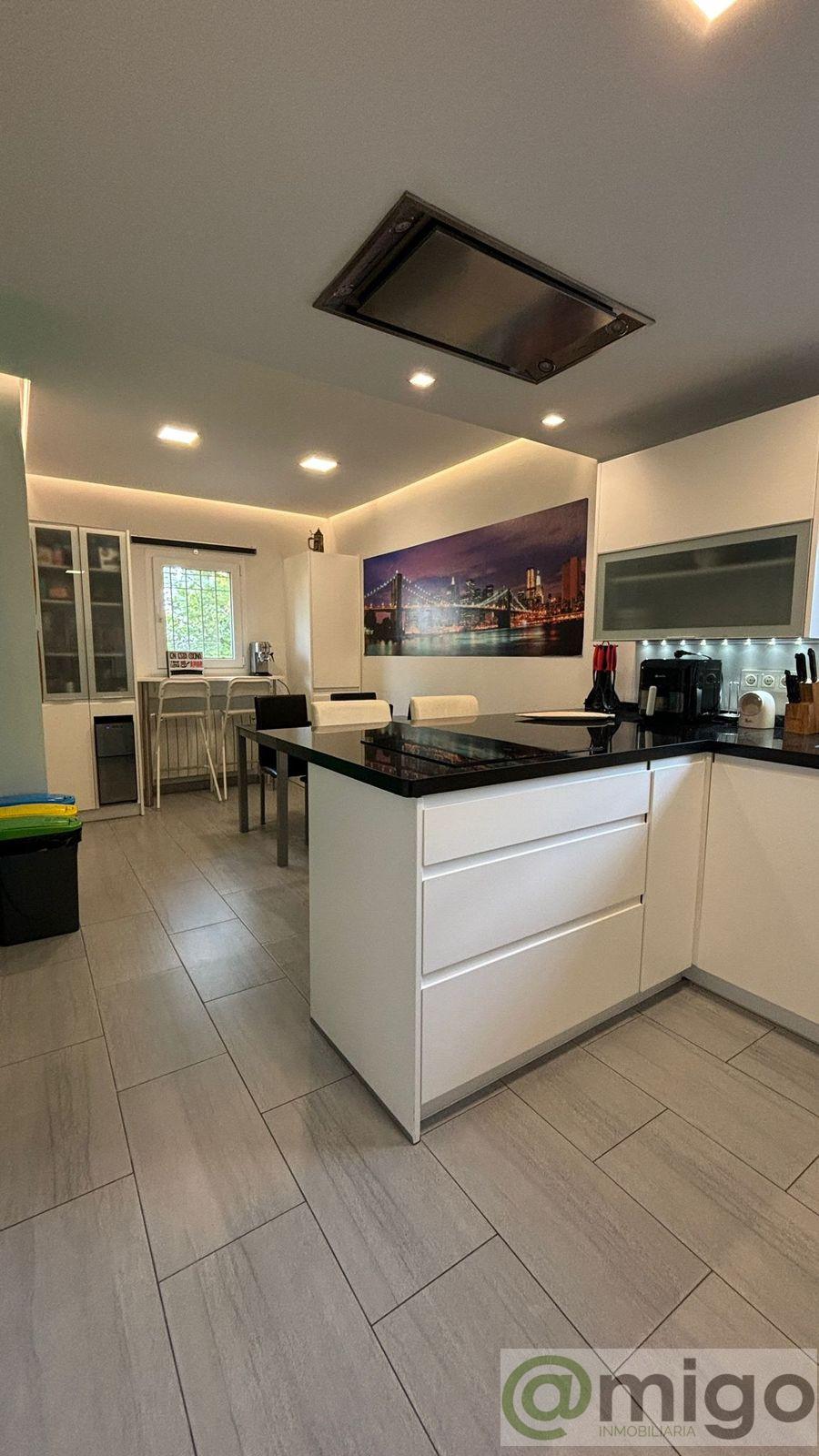 Venta de villa en Riviera del Sol