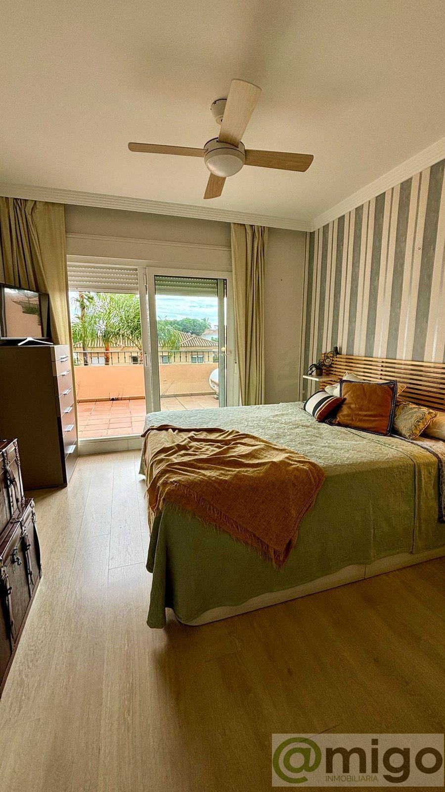 Venta de villa en Riviera del Sol