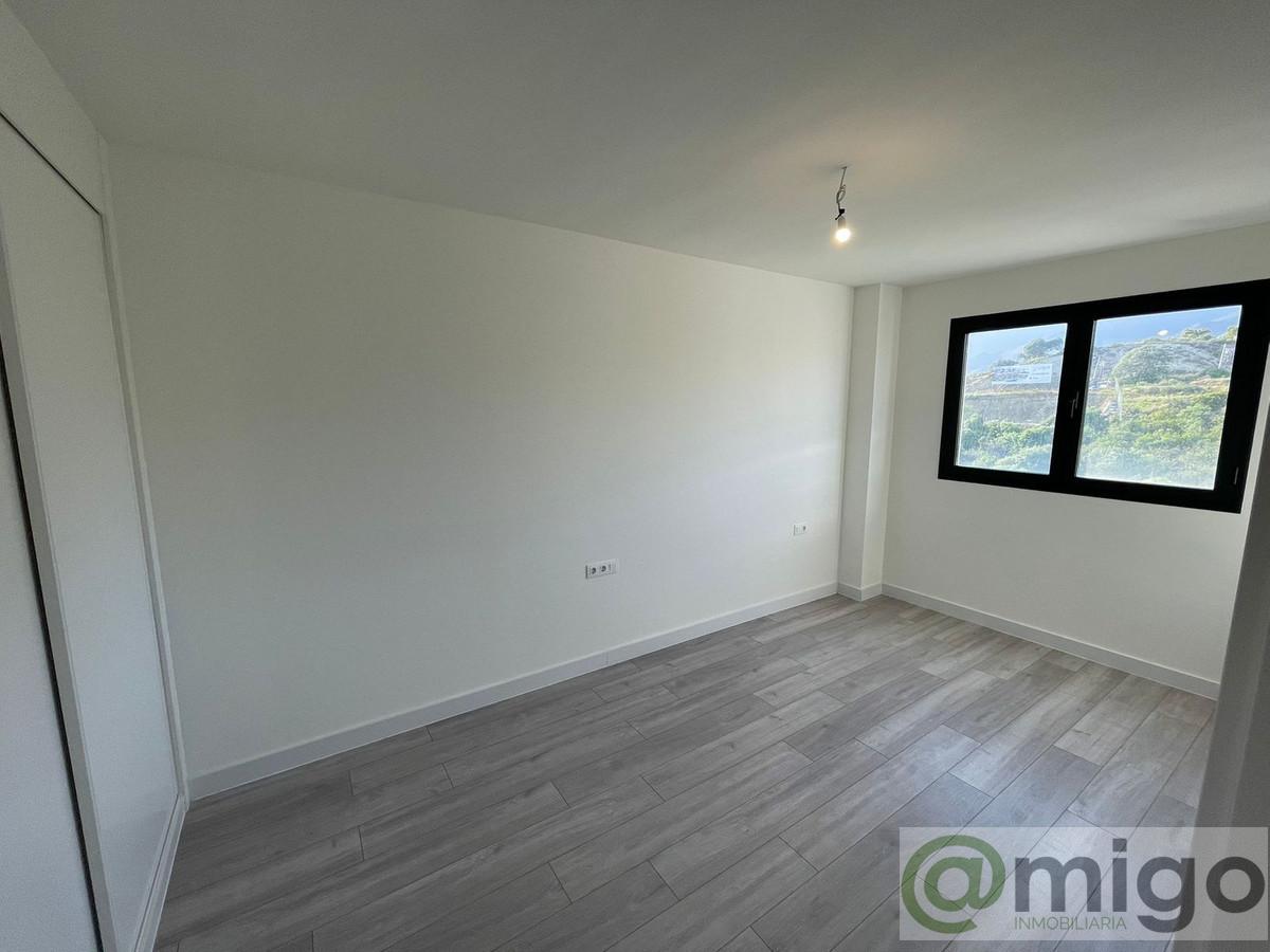 Продажа от

 Пентхаус на Estepona