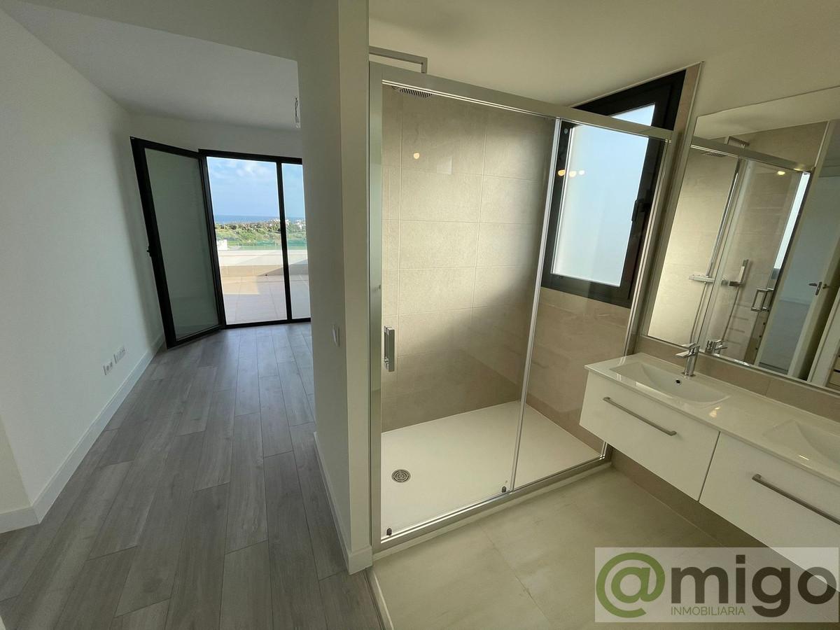 Продажа от

 Пентхаус на Estepona