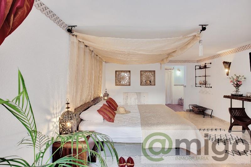 Venta de villa en Marbesa