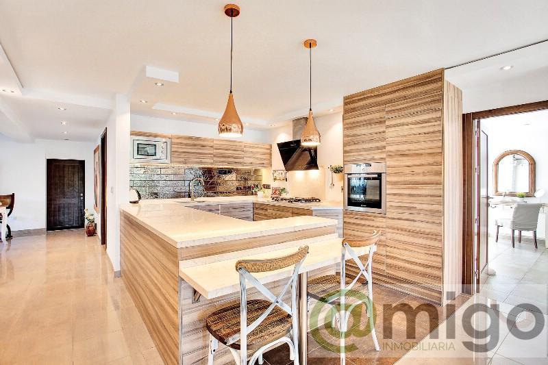 Venta de villa en Marbesa