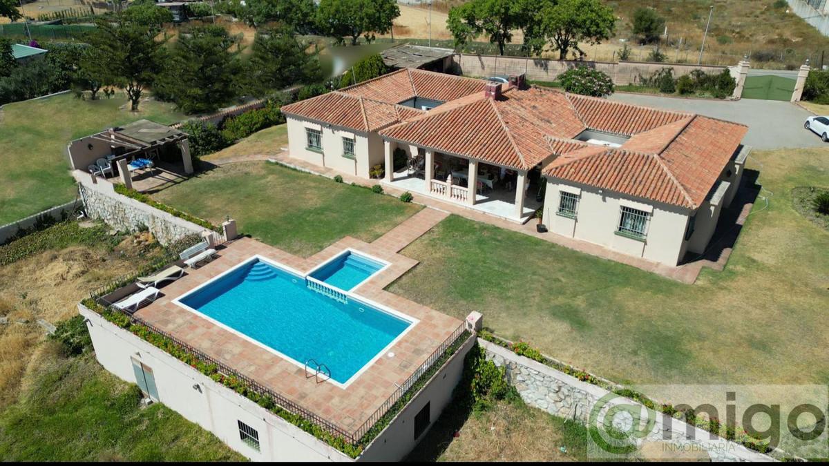 Venta de terreno en Cancelada