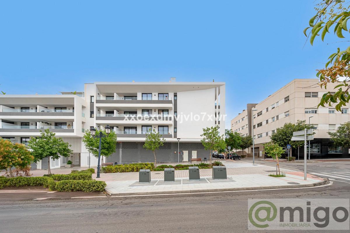 For sale of commercial in Marbella