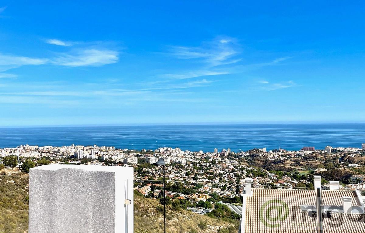 Продажа от

 Апартаменты на Benalmadena