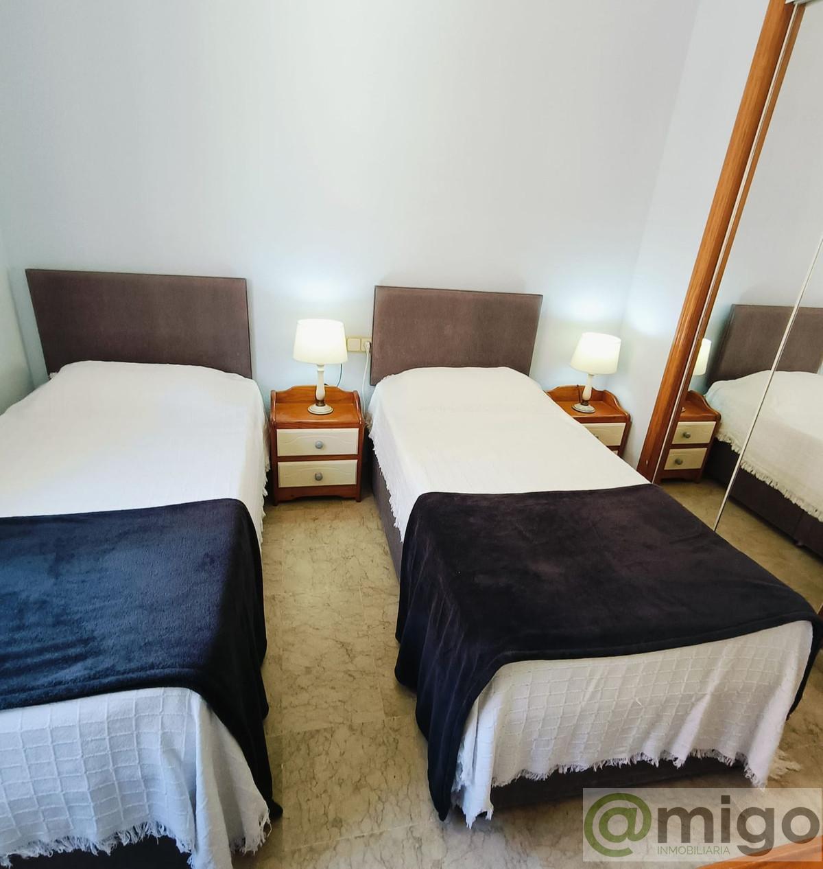 For sale of apartment in Estepona