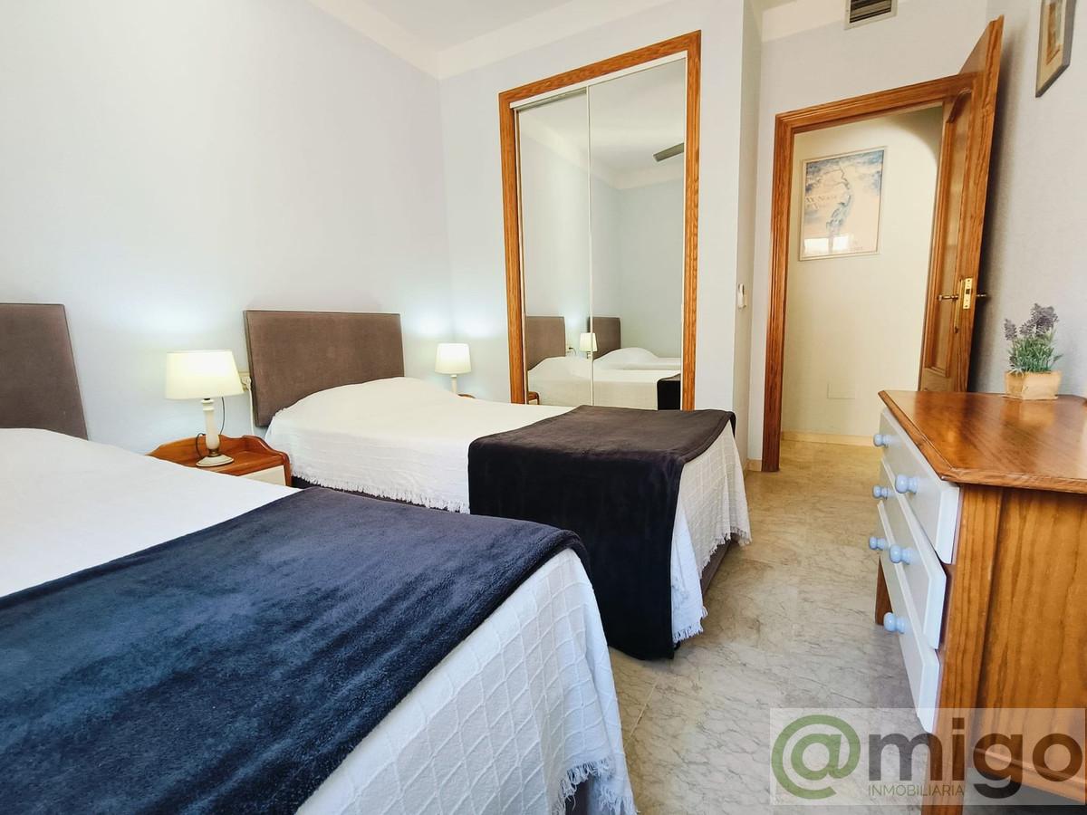 For sale of apartment in Estepona
