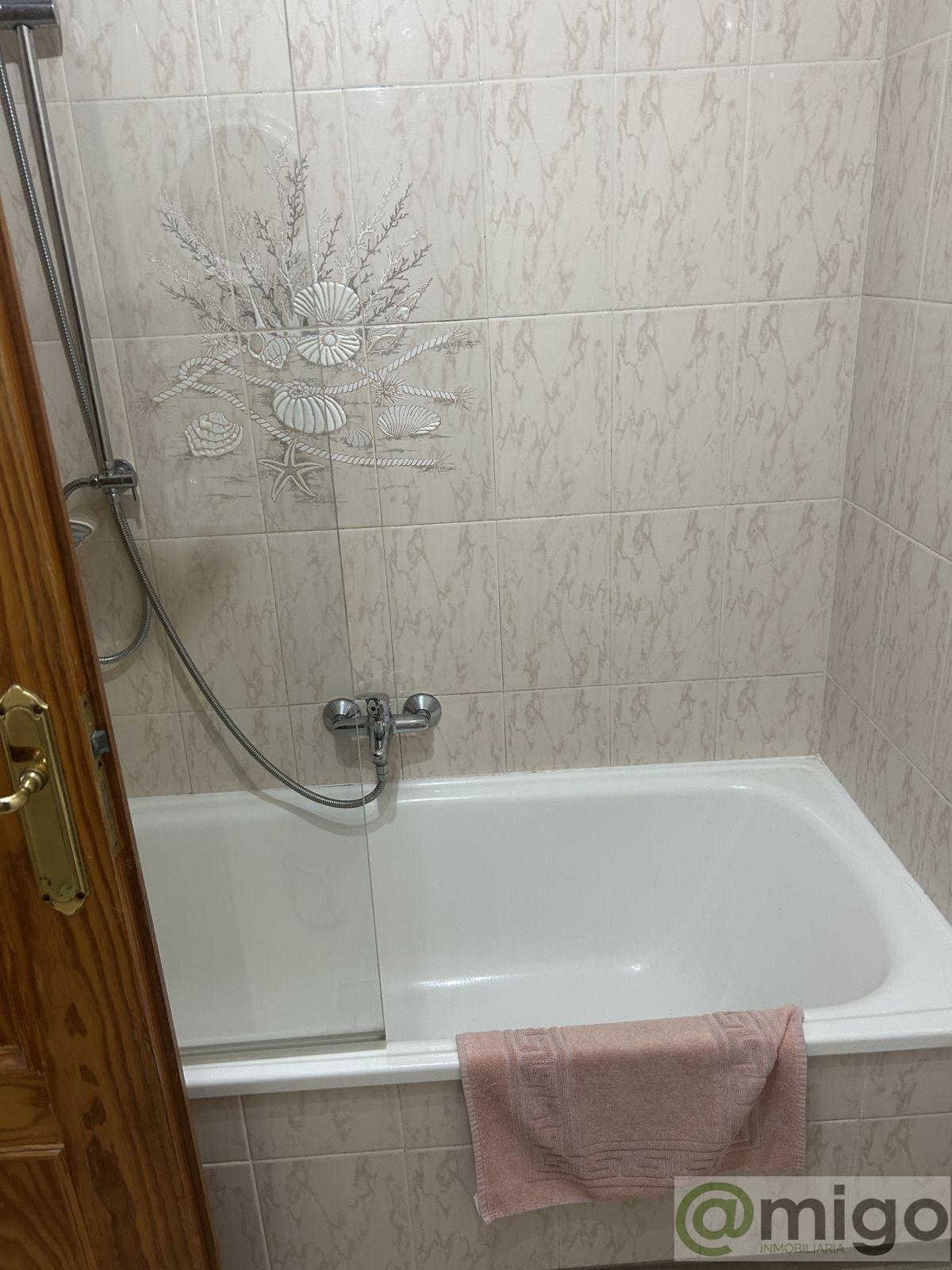 For sale of apartment in Estepona