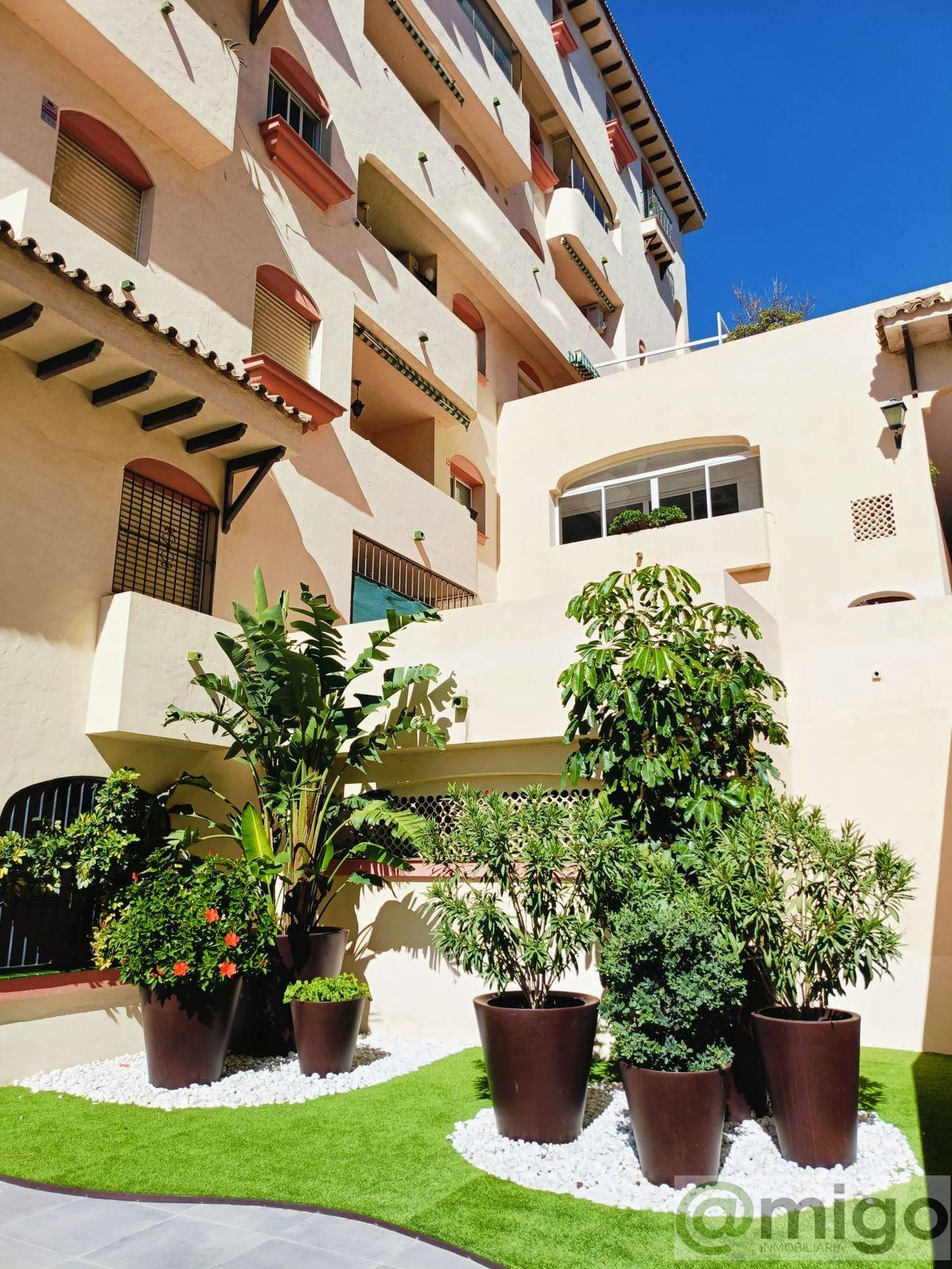 For sale of apartment in Estepona