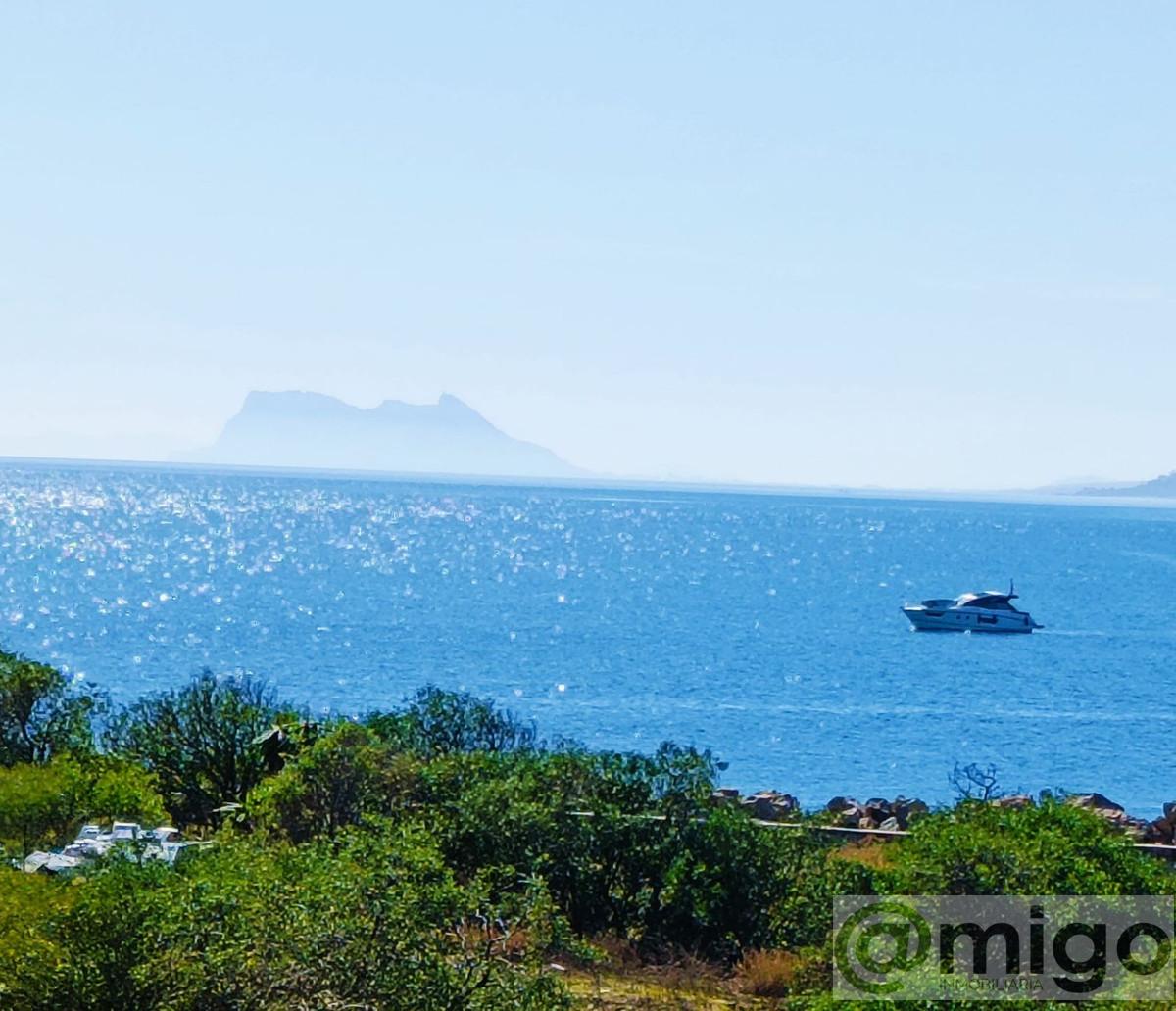 For sale of apartment in Estepona
