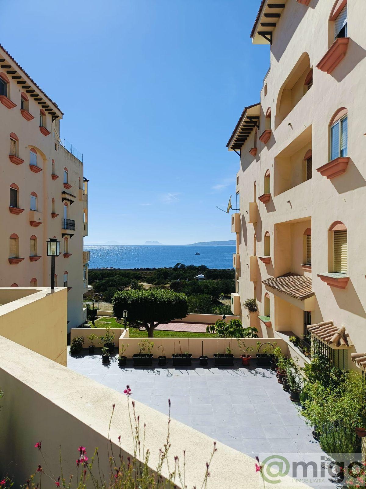 For sale of apartment in Estepona