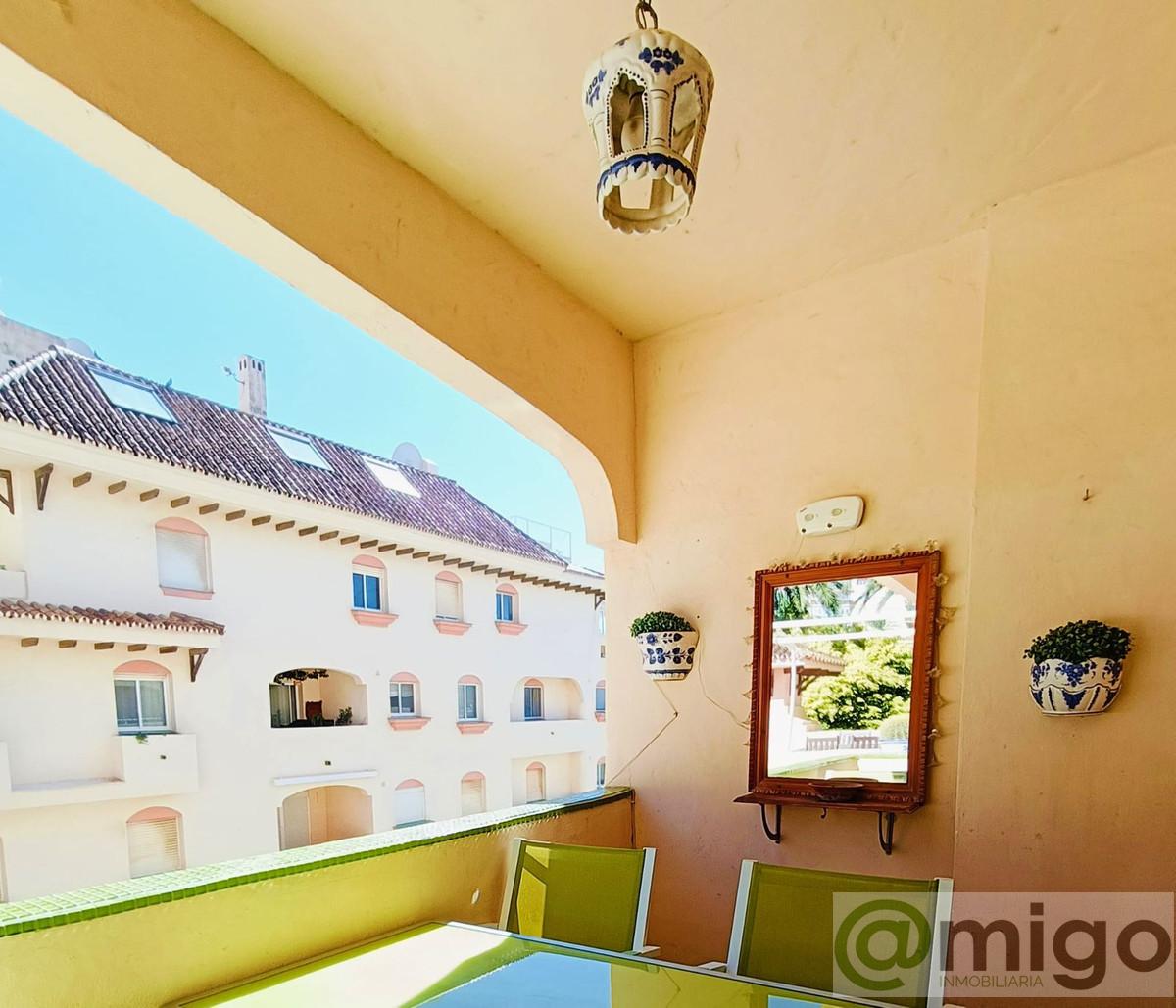 For sale of apartment in Estepona