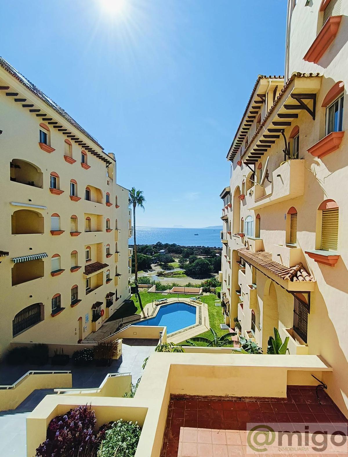 For sale of apartment in Estepona