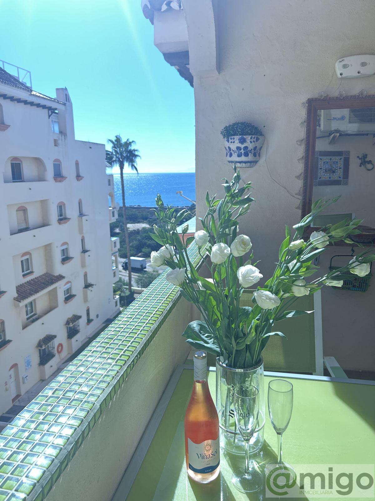 For sale of apartment in Estepona