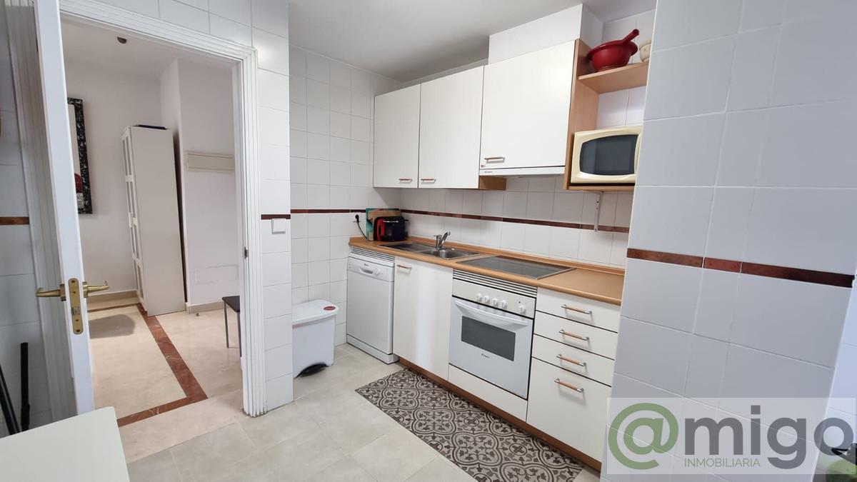 Venta de apartamento en San Luis de Sabinillas