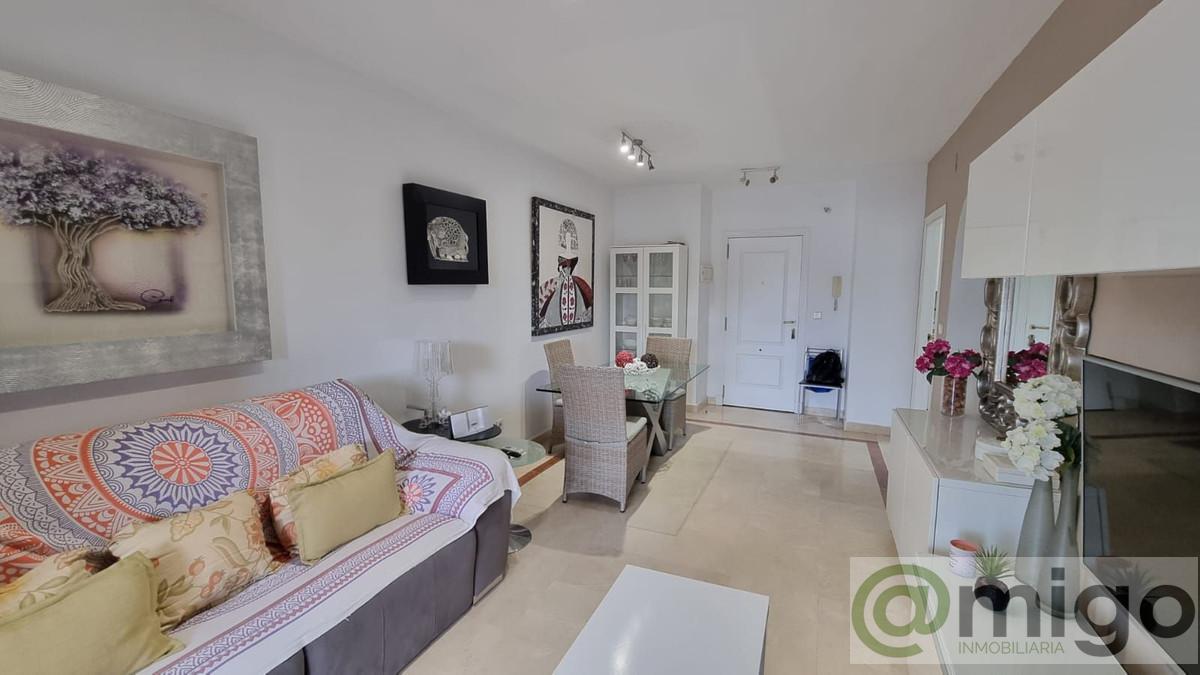 Venta de apartamento en San Luis de Sabinillas