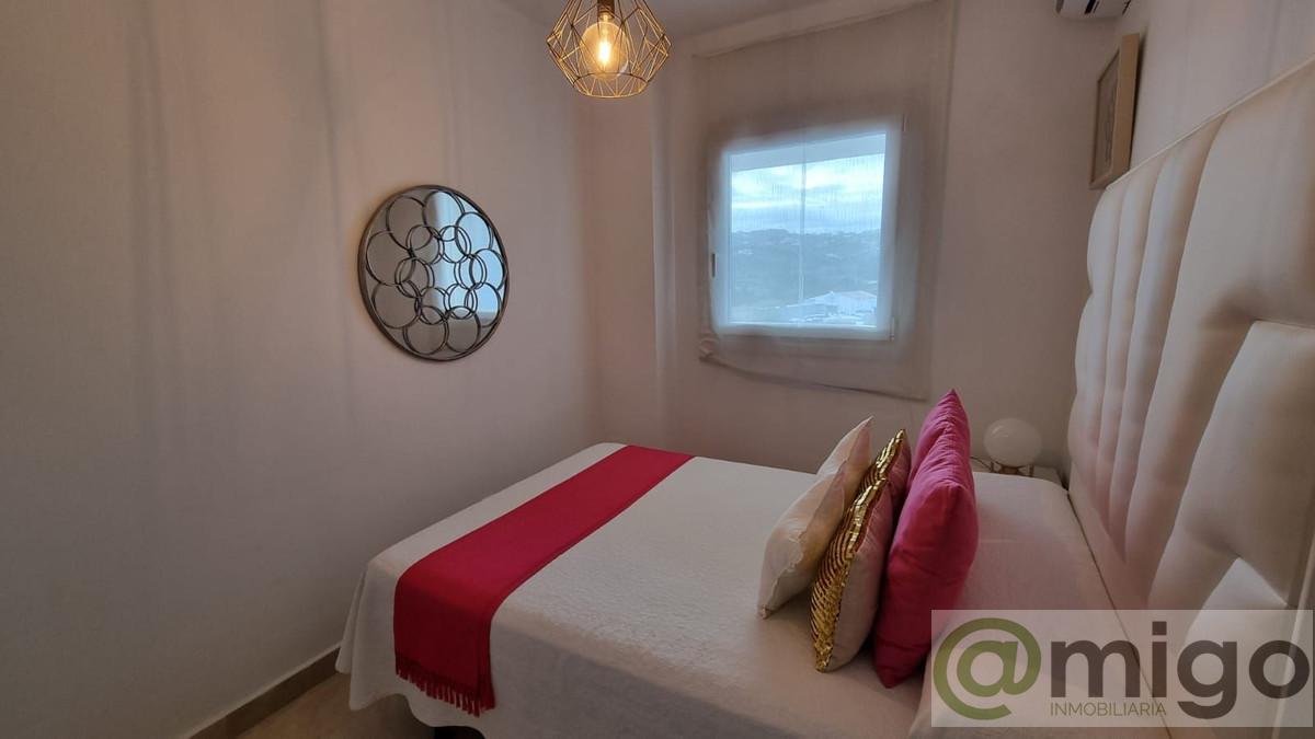 Venta de apartamento en San Luis de Sabinillas