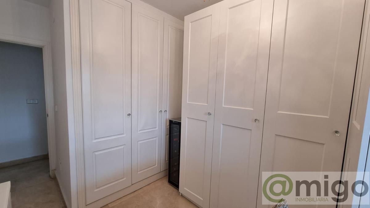 Venta de apartamento en San Luis de Sabinillas