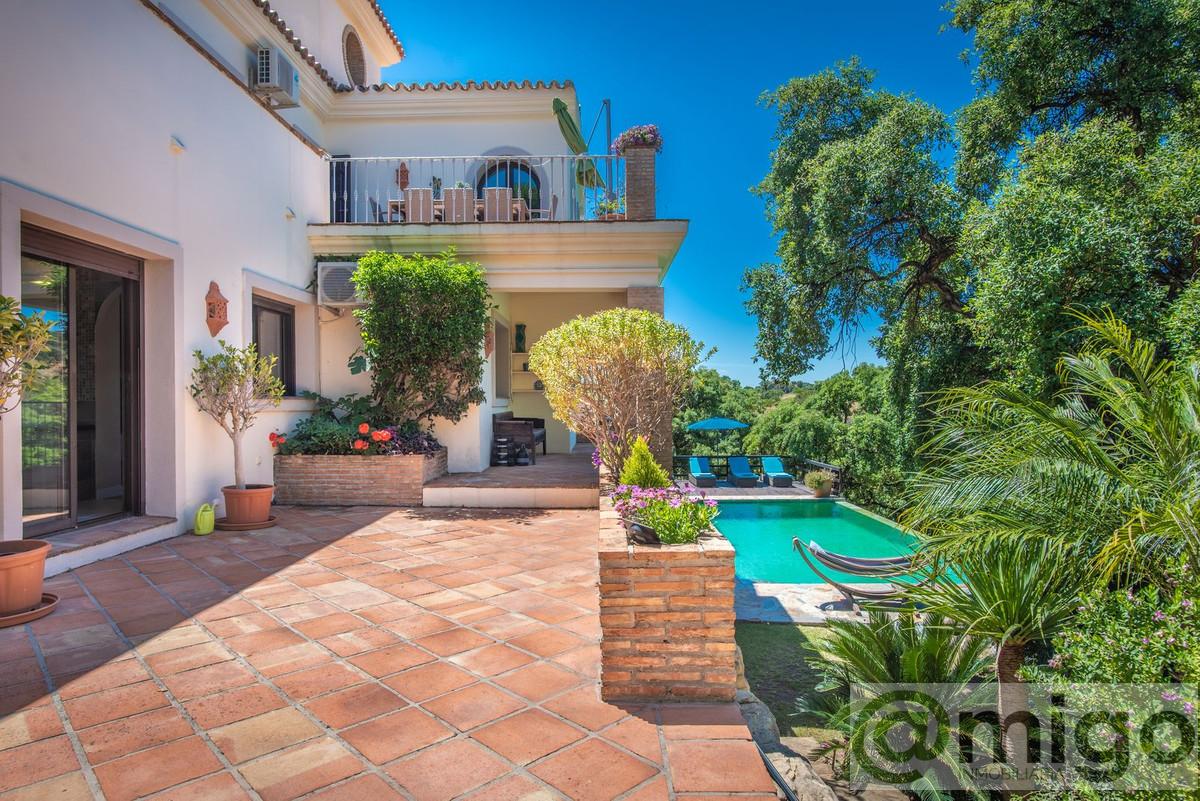Venta de villa en Estepona
