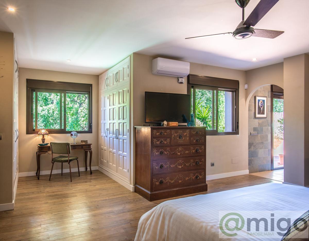 Venta de villa en Estepona