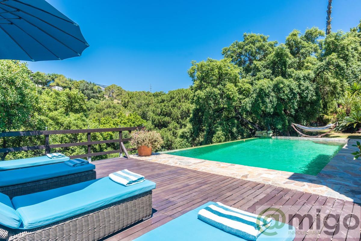 Venta de villa en Estepona