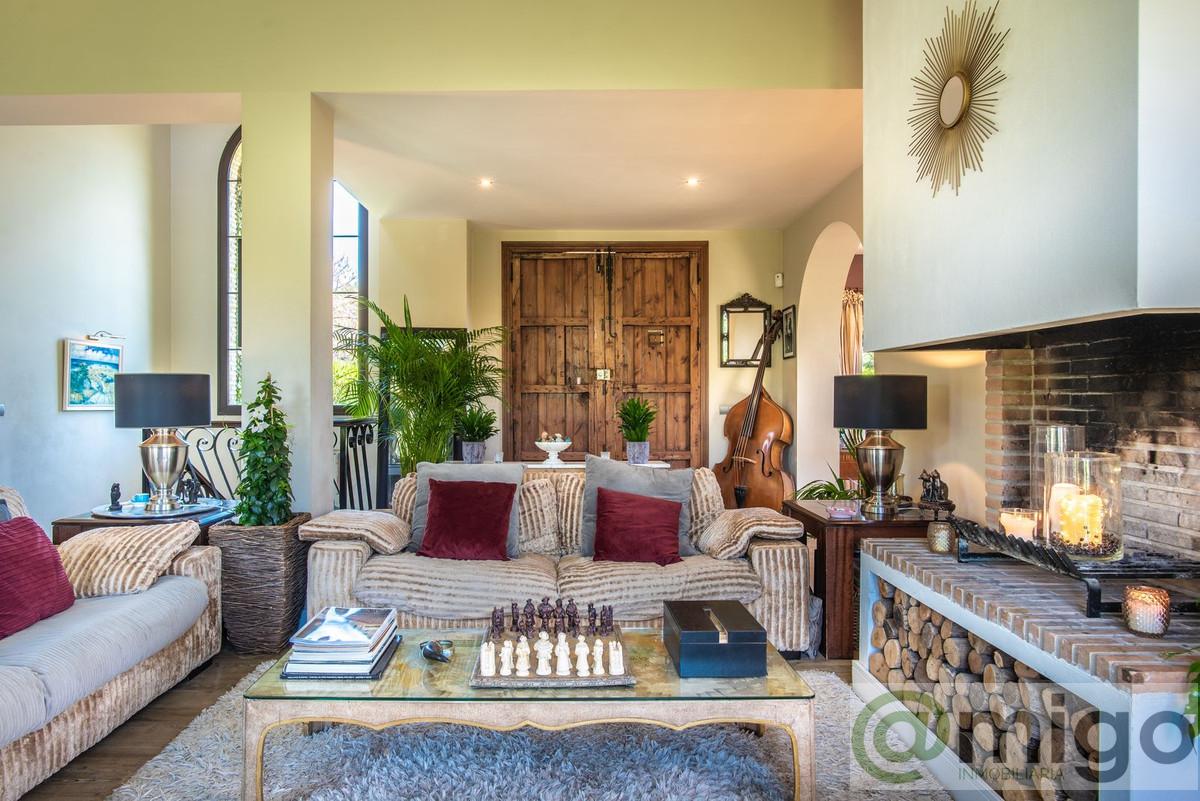 Venta de villa en Estepona