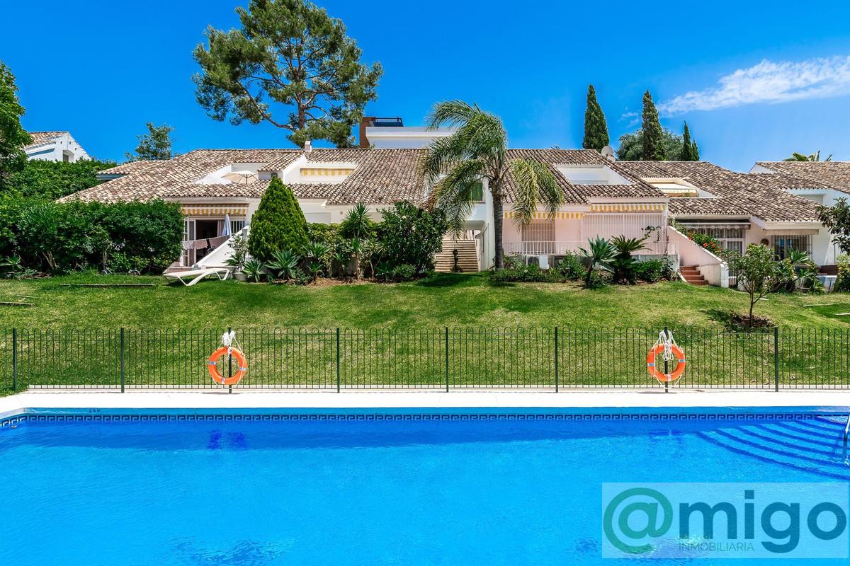 For sale of villa in Marbella