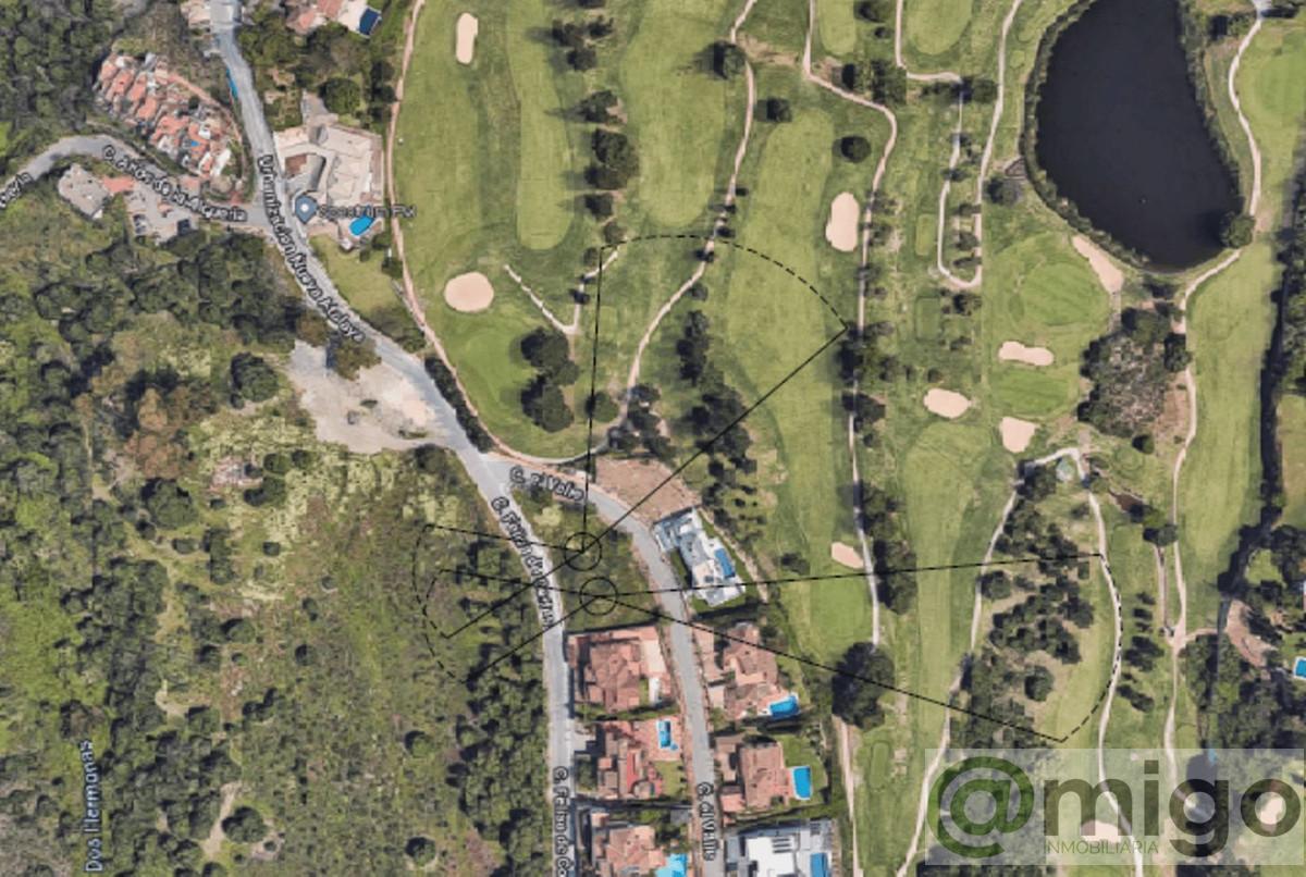 For sale of land in Marbella