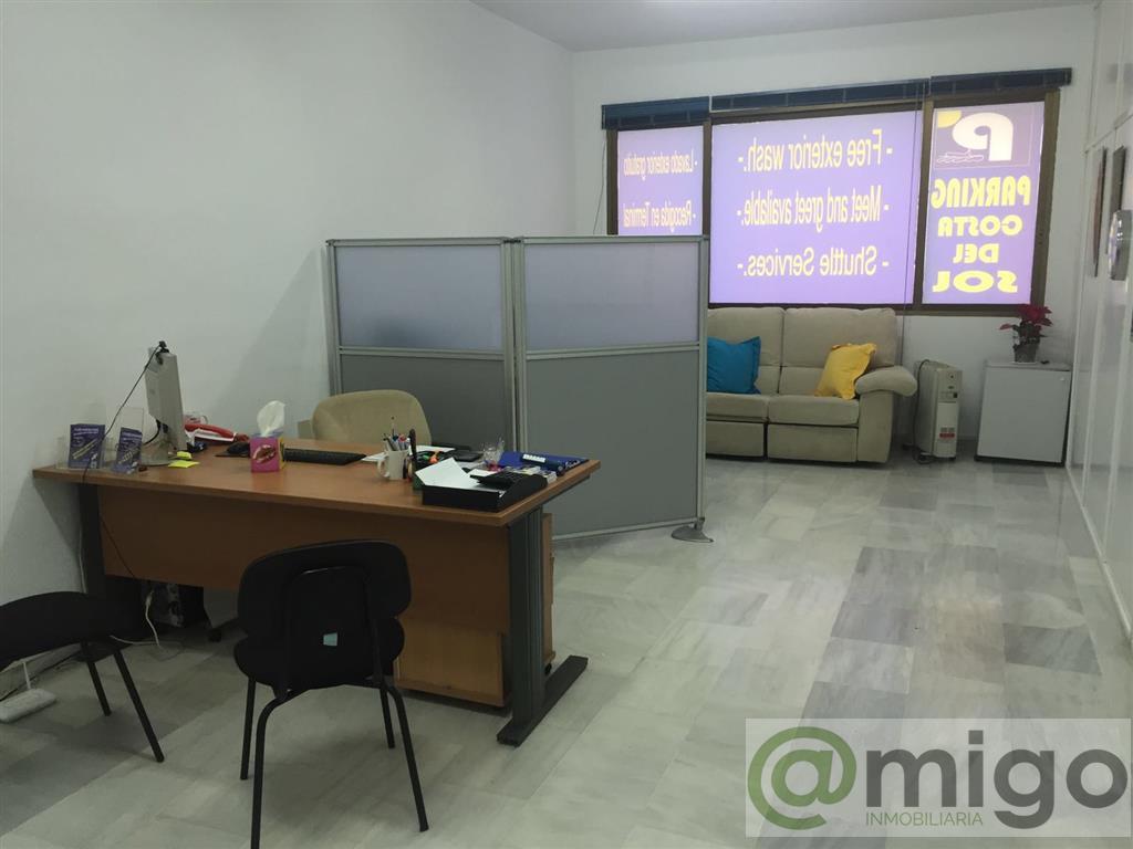 For sale of commercial in Málaga