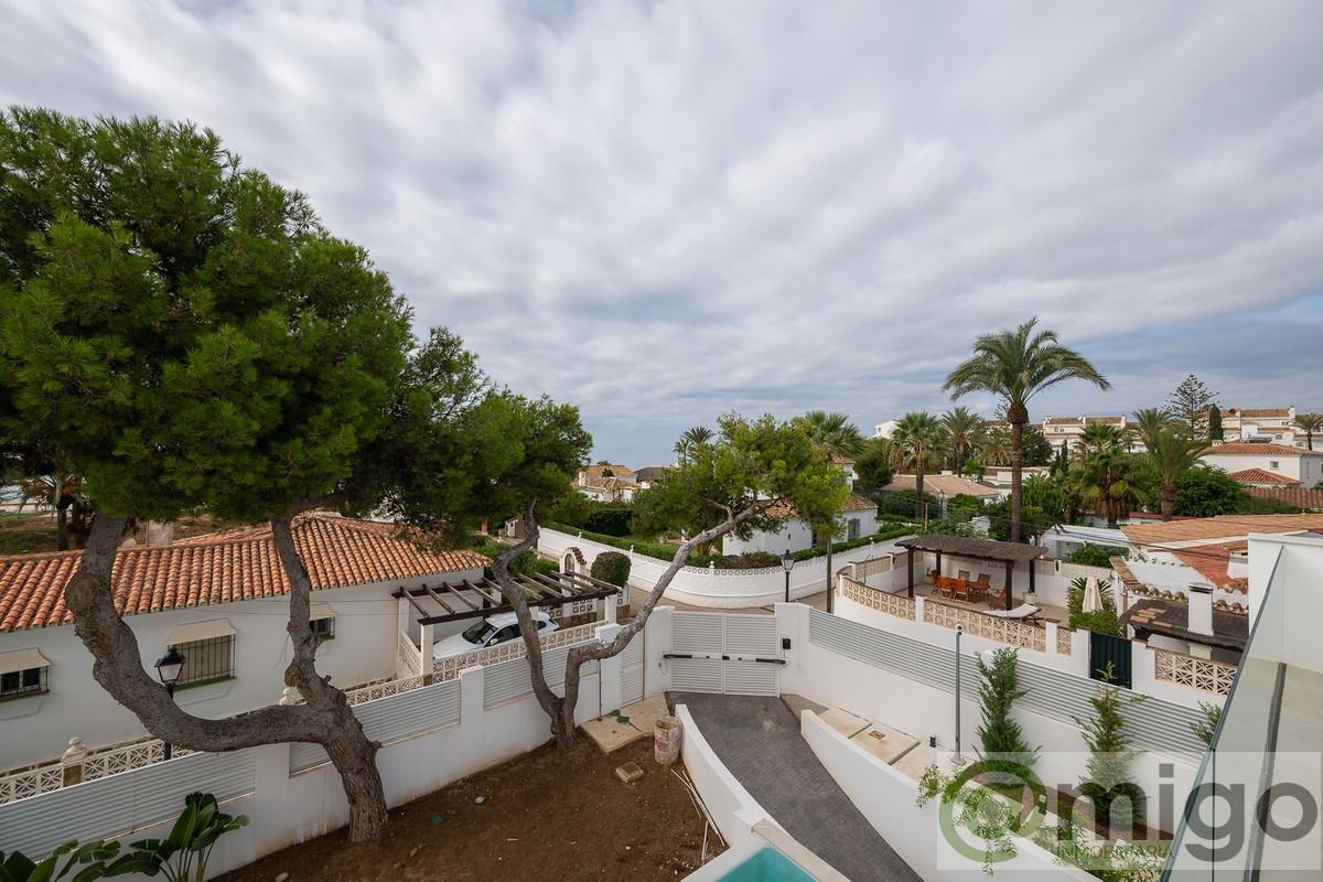 Venta de villa en Marbesa