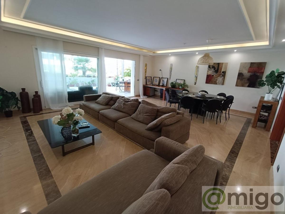 For sale of apartment in Marbella