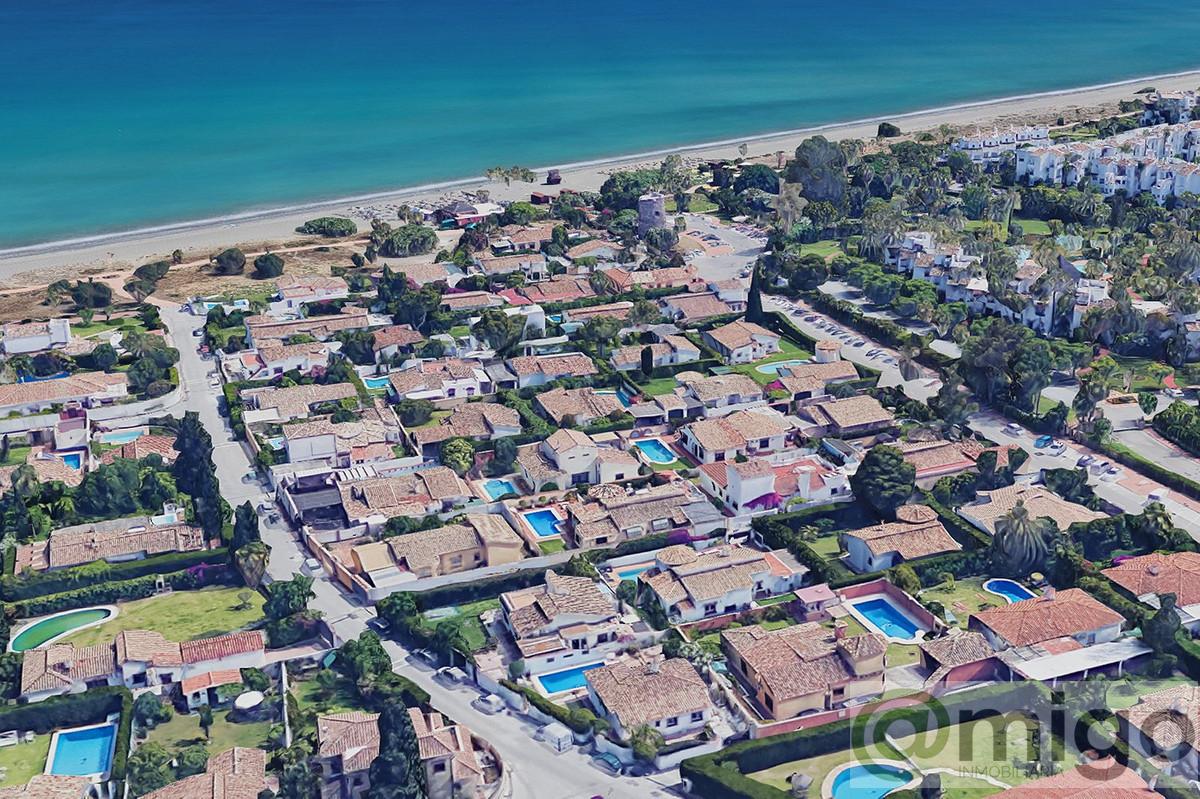For sale of villa in Marbella