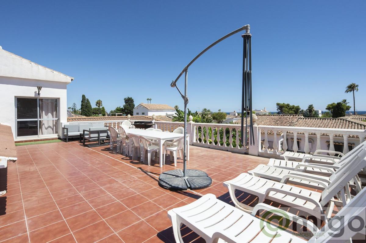 For sale of villa in Marbella