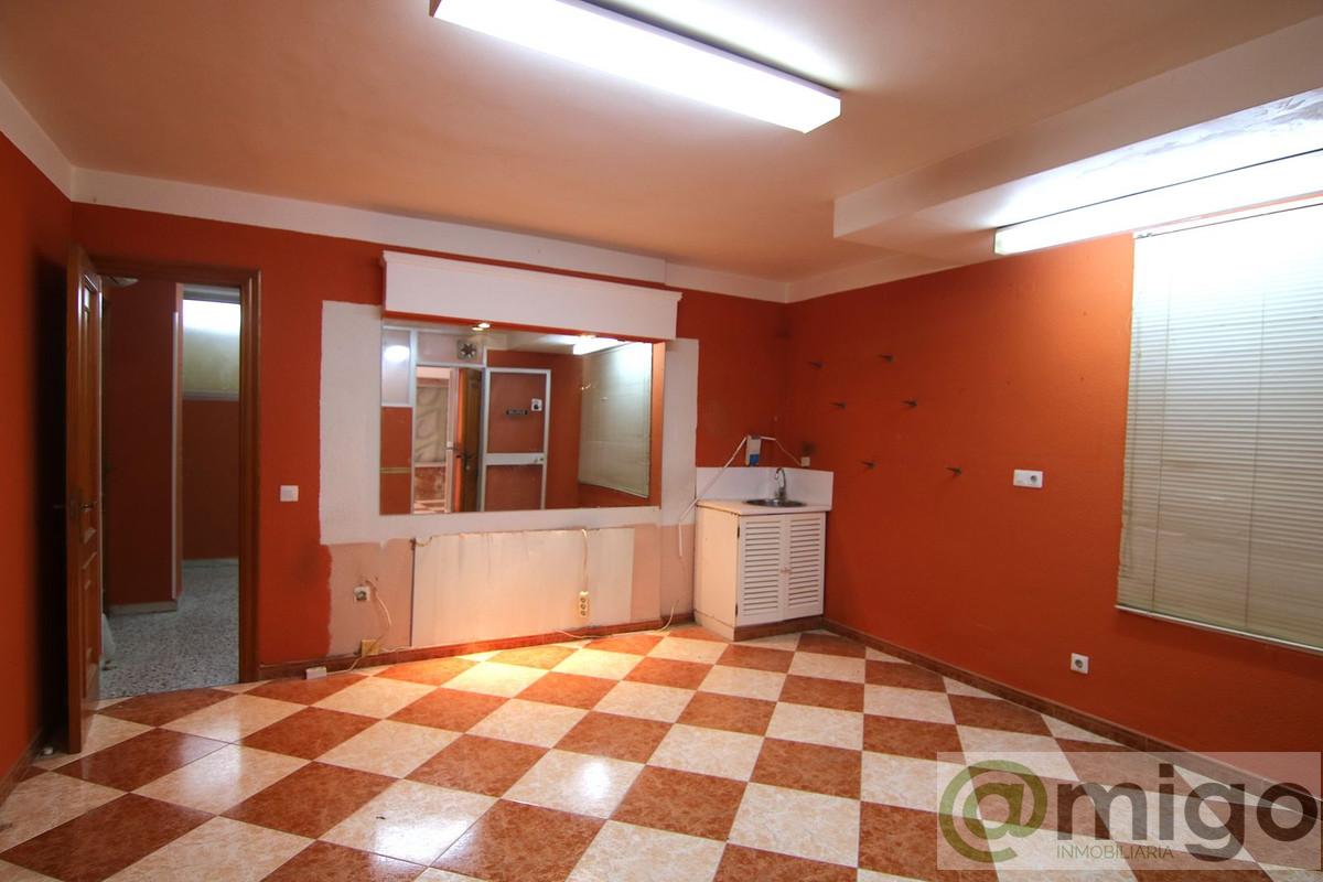 Venta de local en Coín