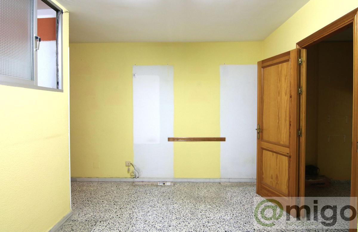 Venta de local en Coín