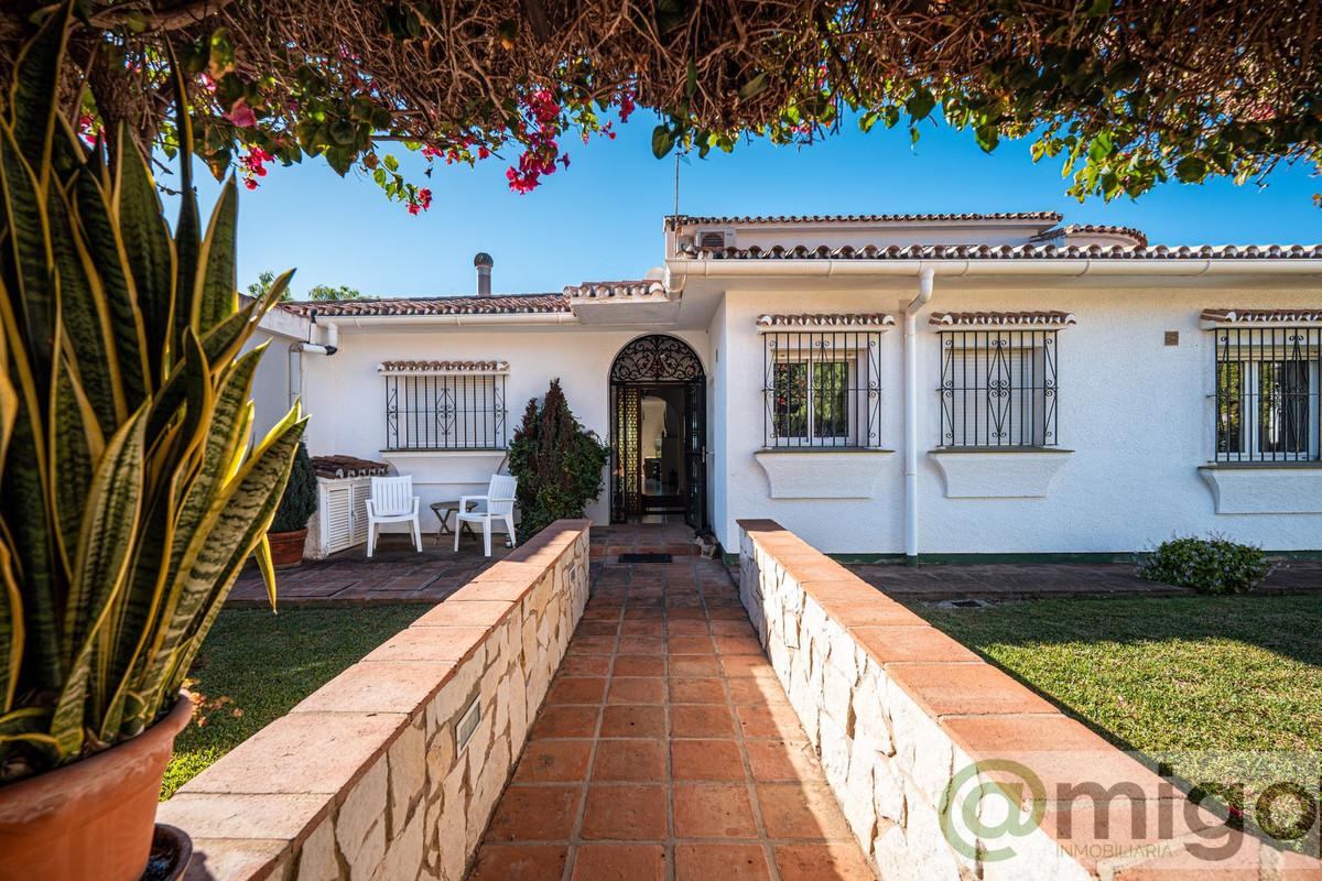 Venta de villa en Benalmadena
