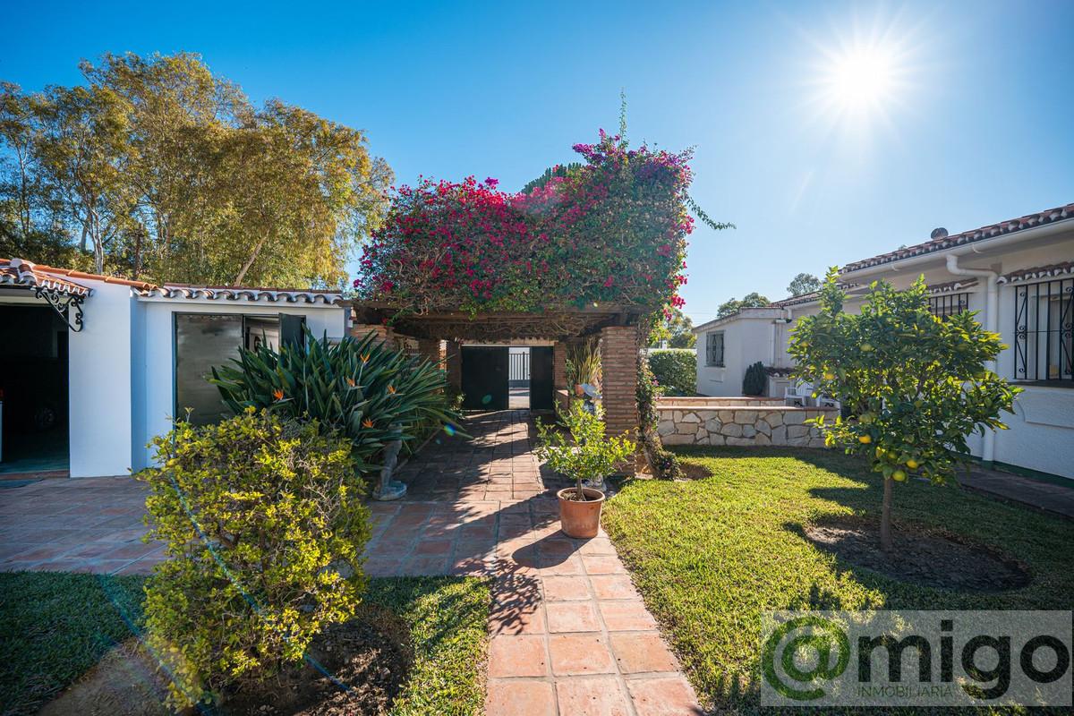 Venta de villa en Benalmadena