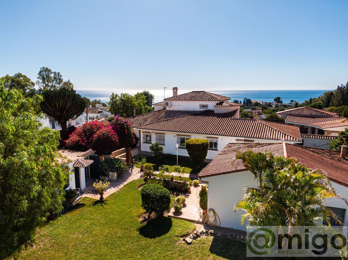 Venta de villa en Benalmadena