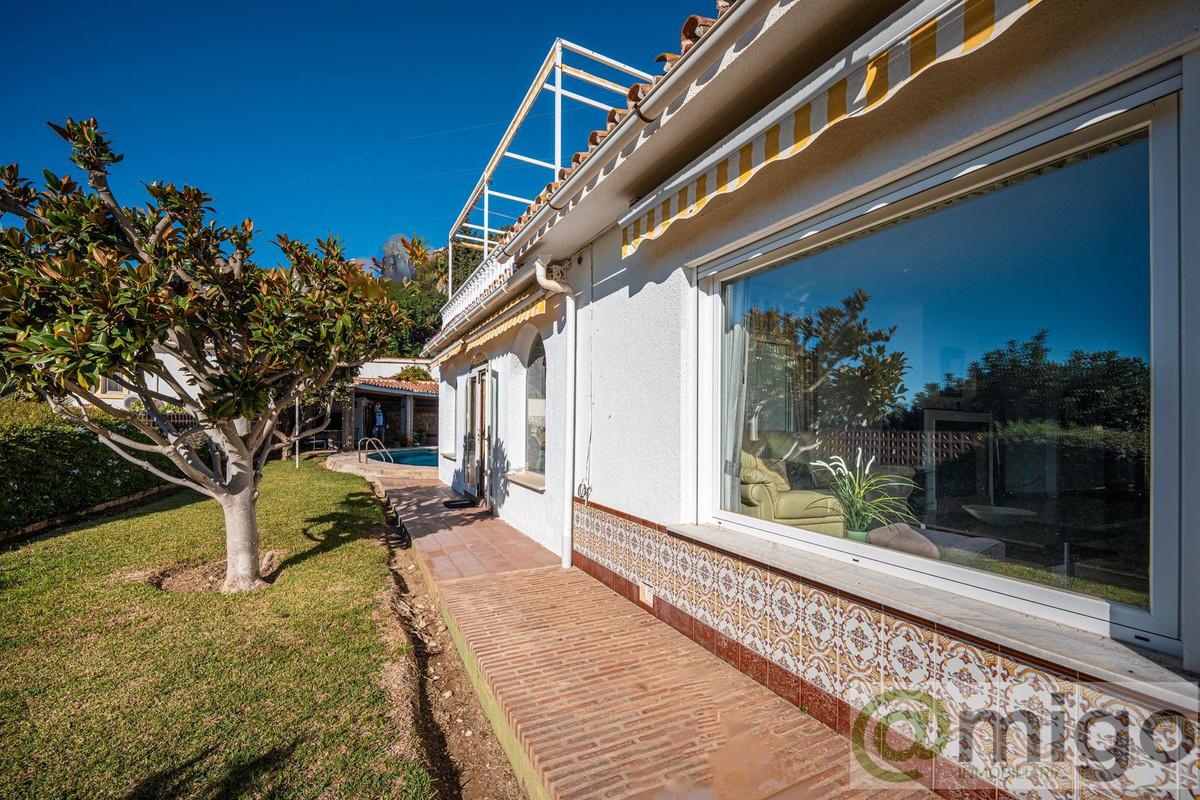 Venta de villa en Benalmadena
